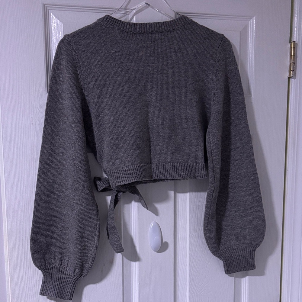 LPA.. Sz Medium…Light Charcoal Wrap Cropped Cardigan W Bubble Sleeve - Picture 10 of 10